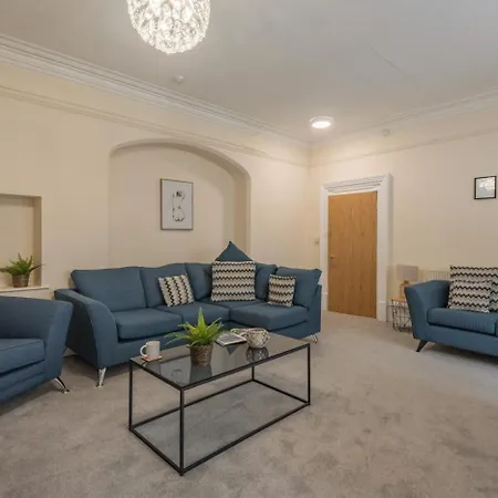 5 Bed In Oc-m45321 Apartment Windermere