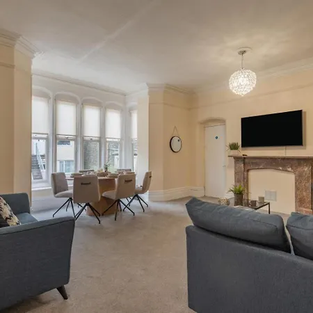 5 Bed In Oc-m45321 Windermere
